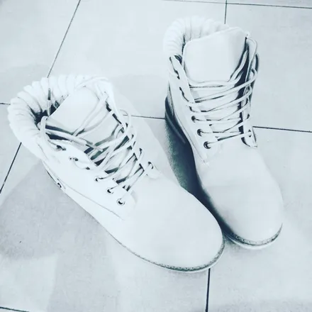 OnlyFans cuenta melocotonyfeet header 2
