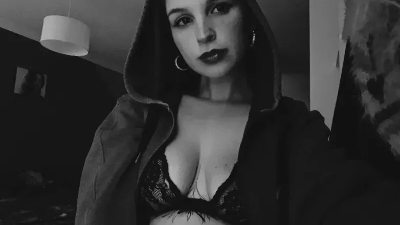 OnlyFans account  thisissally avatar 1