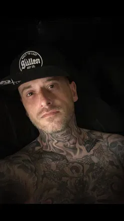 OnlyFans cuenta johnmassacre avatar 1