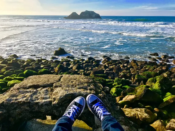 OnlyFans cuenta sayhellotomylittlefeet header 2