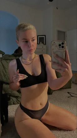 OnlyFans cuenta hannahhbabyy header 2