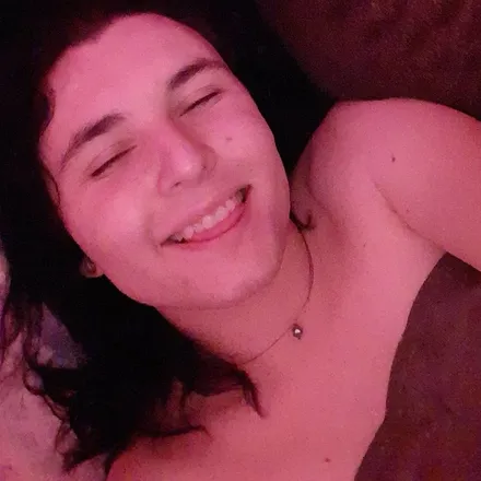 OnlyFans cuenta thisdykeisapipebomb header 2