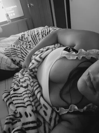 OnlyFans cuenta flori2008 header 2