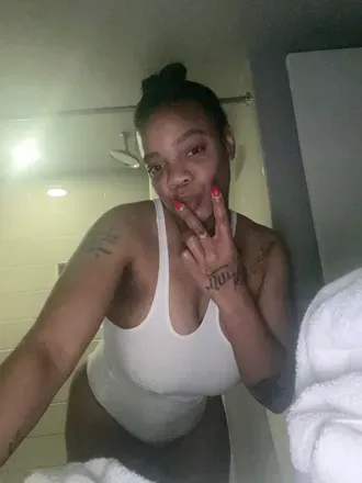 OnlyFans cuenta gyngerkookiez avatar 1