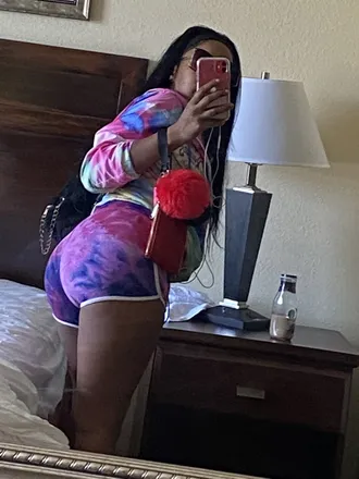 OnlyFans cuenta whitwetwetxxx header 2