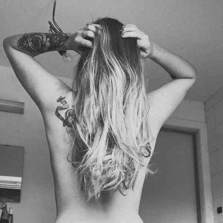 OnlyFans cuenta emiindisguise avatar 1