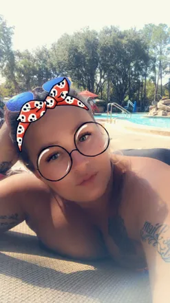 OnlyFans cuenta squirtaway header 2