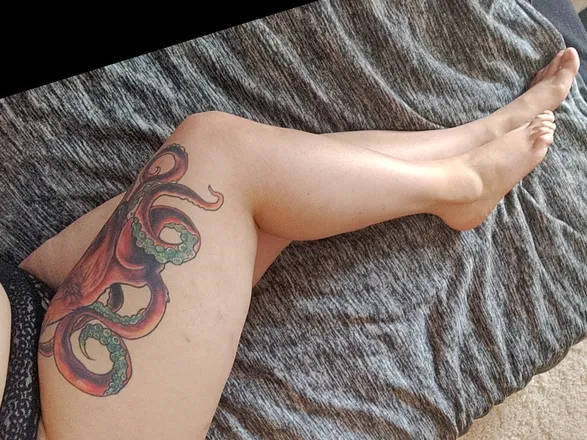 OnlyFans cuenta holographic.hotbeans header 2