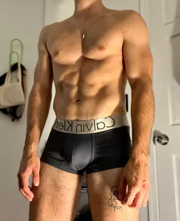OnlyFans cuenta typicalblueberry avatar 1