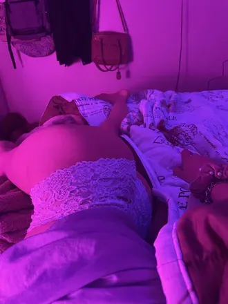 OnlyFans cuenta theonlyblondeyouneed header 2