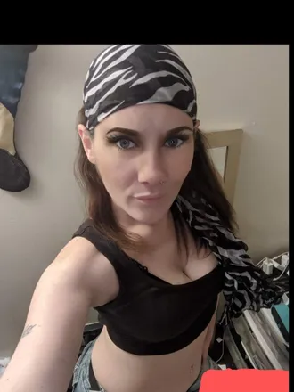 OnlyFans cuenta peachez88 header 2