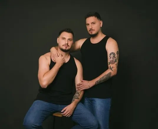 OnlyFans cuenta hurtadotwins avatar 1
