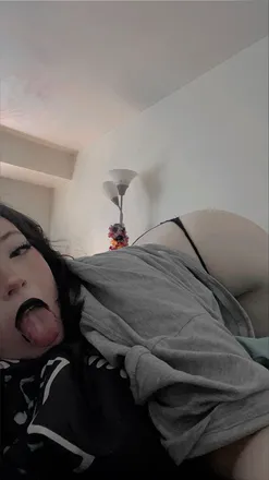 OnlyFans cuenta cherrybombpop header 2