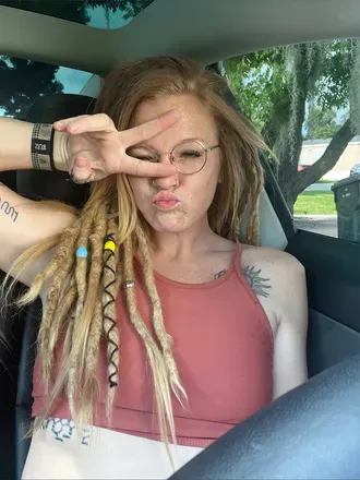 OnlyFans cuenta thegirlwiththedreads avatar 1