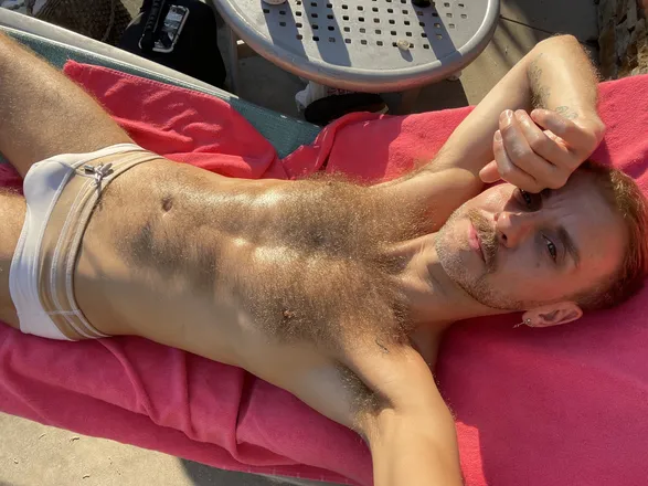 OnlyFans cuenta the_roj header 2
