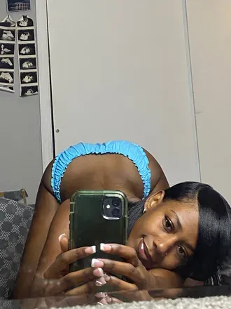OnlyFans cuenta tanakanepaid header 2