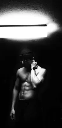 OnlyFans account  lukas.vm avatar 1