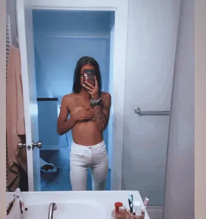 OnlyFans cuenta emshunni1 avatar 1