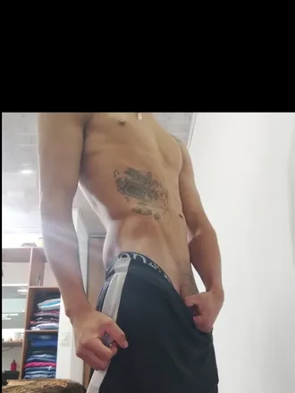 OnlyFans cuenta juanp19 header 2