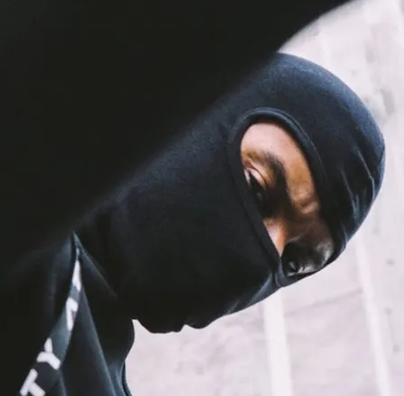 OnlyFans cuenta theemaskedman header 2