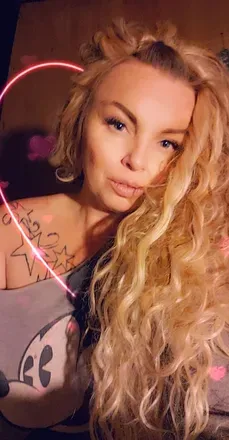 OnlyFans cuenta naughtyblondebabygirl avatar 1