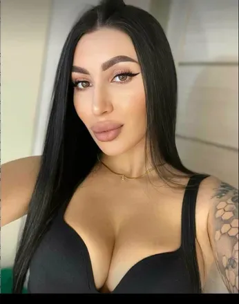 OnlyFans cuenta alina_greys avatar 1