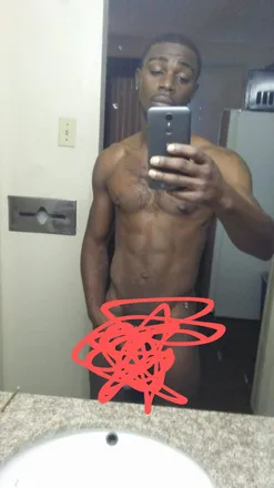 OnlyFans cuenta thegoldenkid92 header 2