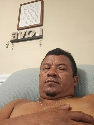 OnlyFans cuenta karlos13101622 avatar 1