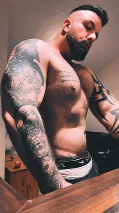 OnlyFans account  handcuffdaddy avatar 1