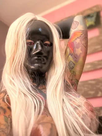 OnlyFans cuenta lady_masked header 2