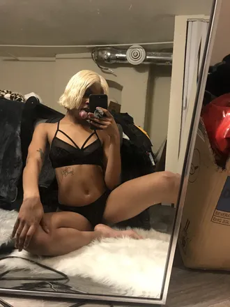 OnlyFans cuenta skinnygirlkay header 2