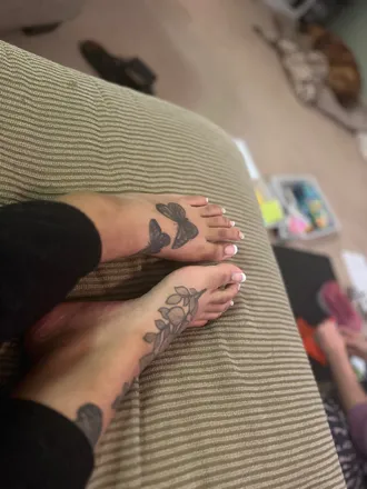 OnlyFans cuenta cinnamoncremee header 2