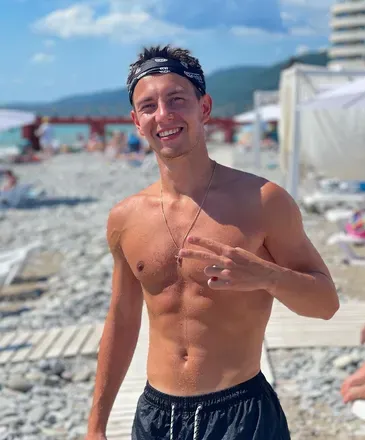 OnlyFans cuenta nikinov10 avatar 1