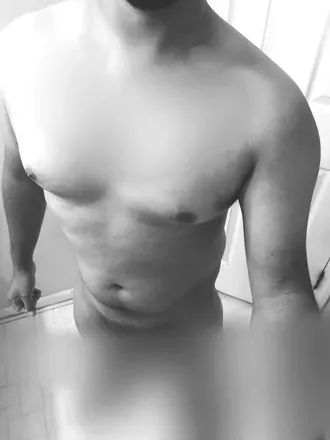 OnlyFans account  leonf417 avatar 1