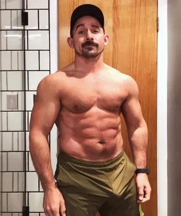 OnlyFans account  fireplug001 avatar 1