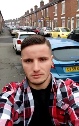 OnlyFans cuenta emilian710 header 2