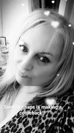OnlyFans cuenta thickthighs_and_blueeyes header 2
