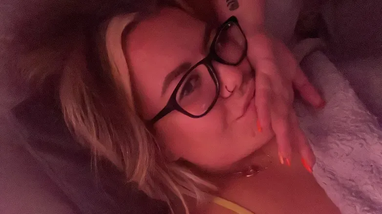 OnlyFans cuenta winniemae27 avatar 1