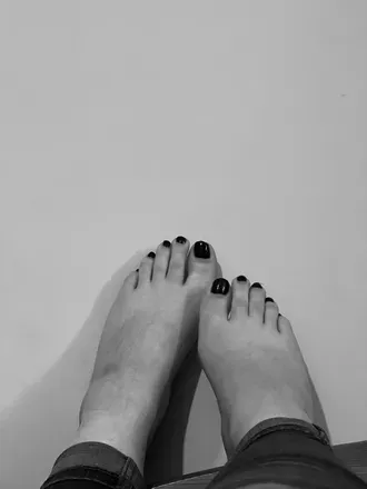 OnlyFans account  feeties95 avatar 1