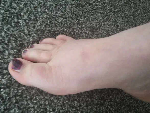 OnlyFans cuenta britishfootgodess header 2