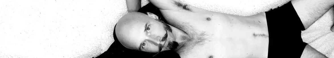 OnlyFans cuenta mattstache header 2