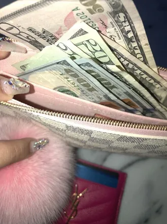 OnlyFans cuenta butt_slovakia header 2
