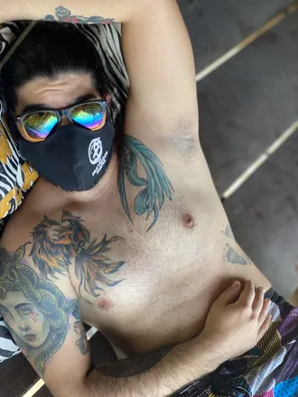 OnlyFans cuenta j_staackxd header 2
