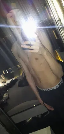 OnlyFans cuenta hungversboyy avatar 1