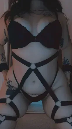 OnlyFans cuenta demonspit7220 header 2