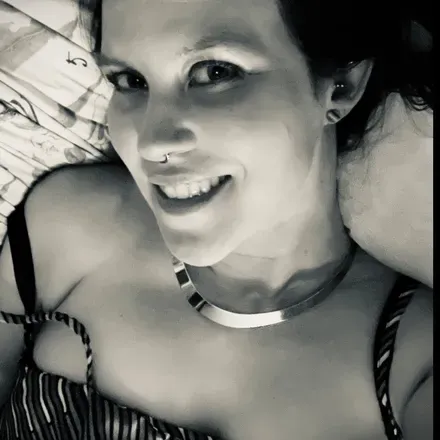 OnlyFans cuenta cursing_in_cursive avatar 1