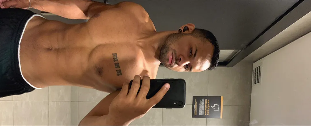 OnlyFans cuenta muniz.m header 2
