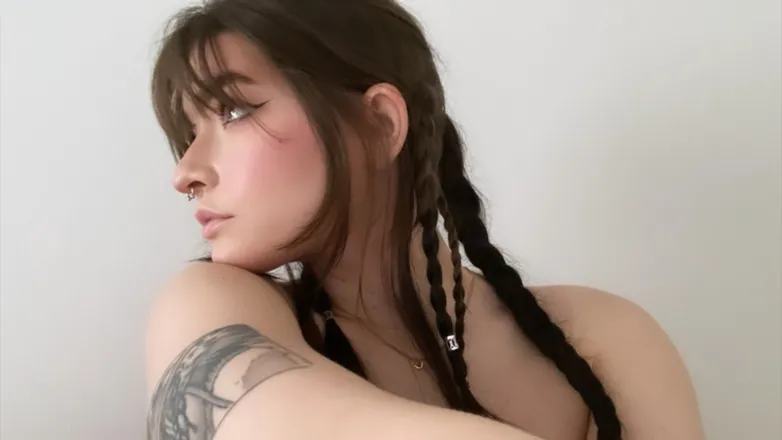 OnlyFans cuenta yarathefairy header 2