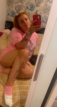 OnlyFans cuenta thebadbitchxo header 2