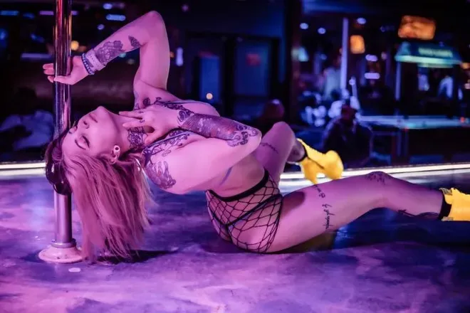 OnlyFans cuenta daddy_nico header 2
